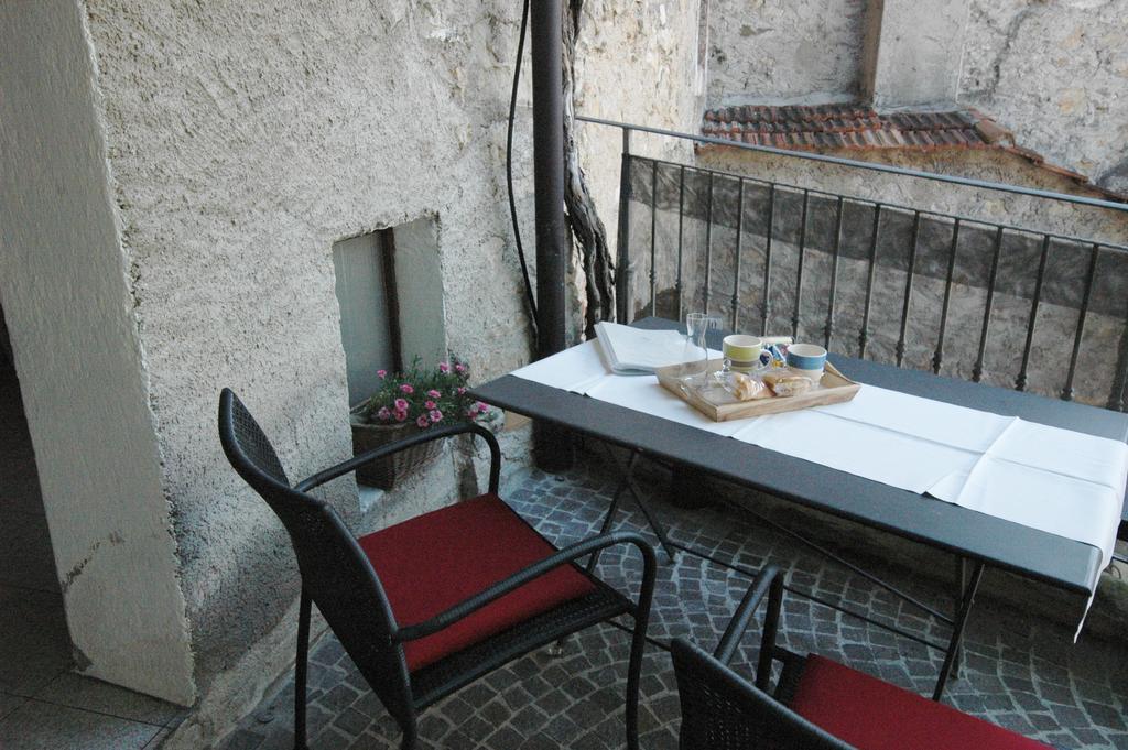 Casa Calvola Holiday Home Tenno Quarto foto